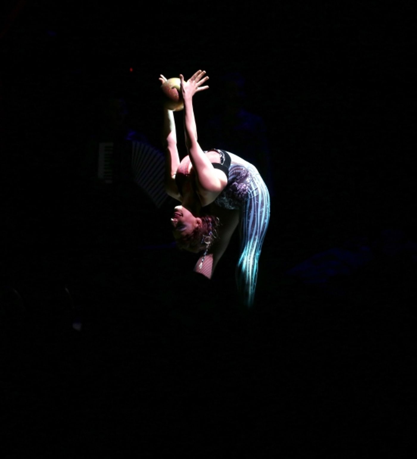 Photo Coverage: Spread a Little Sunshine with PIPPIN's Magical Opening Night Curtain Call! Image