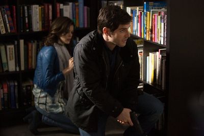Nora Zehetner, David Giuntoli Photo
