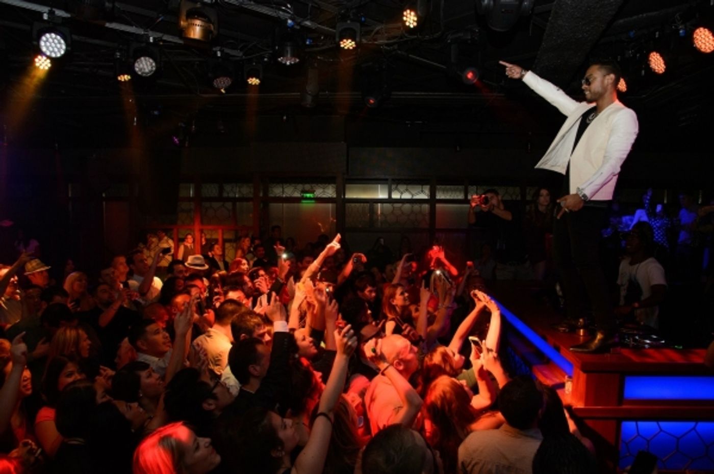 Photo Flash: deadmau5, Rev Run and Ruckus and Miguel Continue Grand Opening at Hakkasan Las Vegas  Image