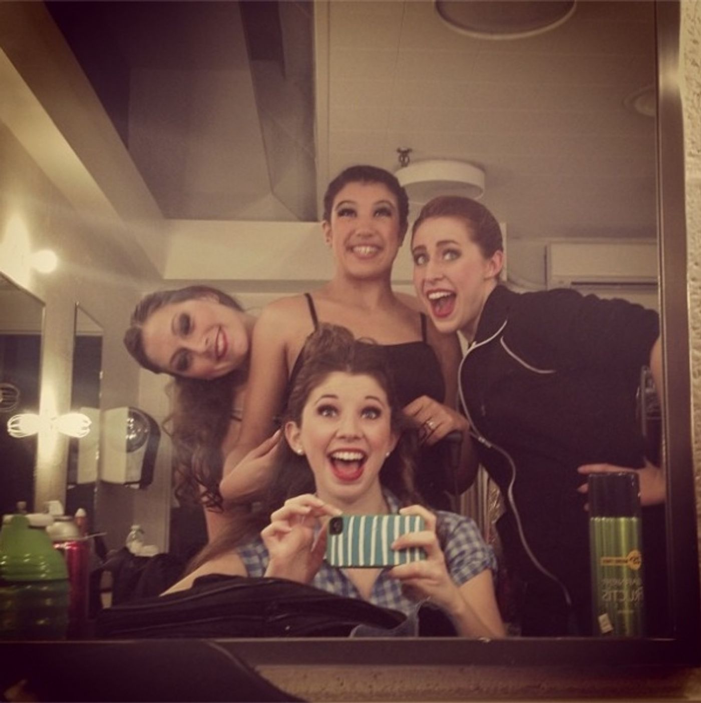 Photo Flash: Saturday Intermission Pics, April 27, Part 2 - PETER PAN Tour's Last SIP and More!  Image