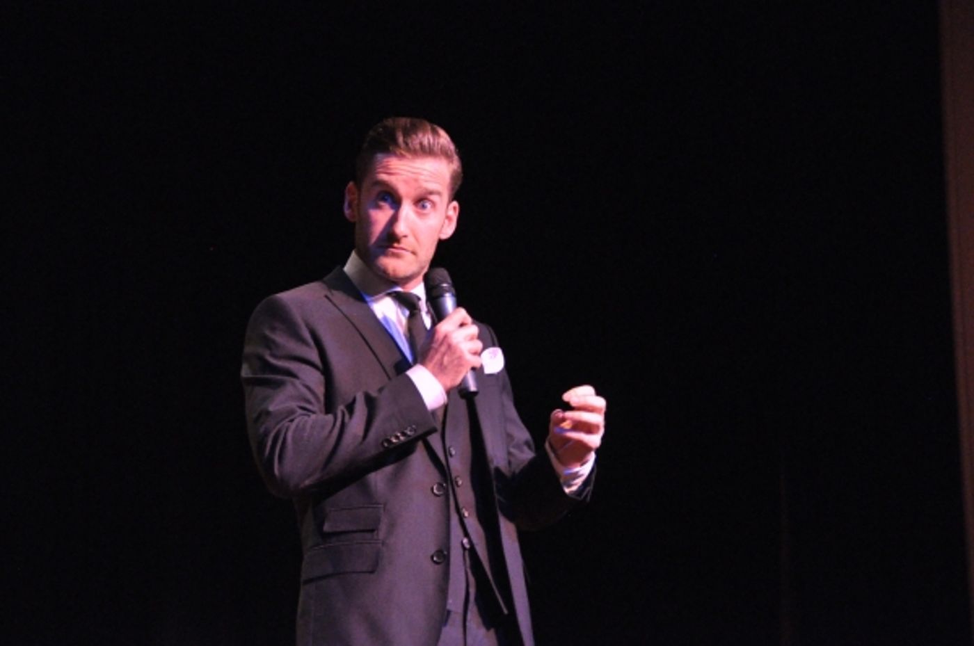 Photo Coverage: Paul Byrom Plays the Landmark Theatre  Image