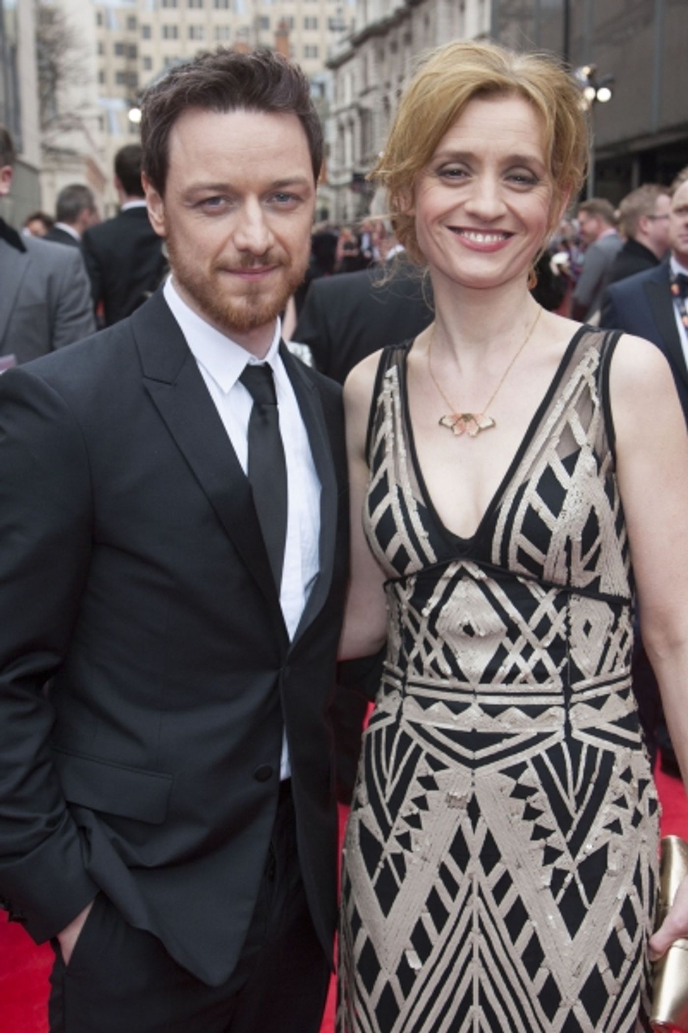 Photo Coverage: OLIVIERS 2013 - From The Red Carpet, Featuring Radcliffe, Cattrell, Menzel and More!  Image