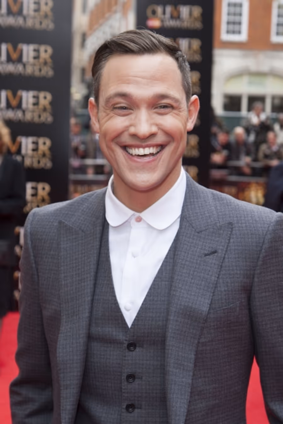 Photo Coverage: OLIVIERS 2013 - From The Red Carpet, Featuring Radcliffe, Cattrell, Menzel and More! Image