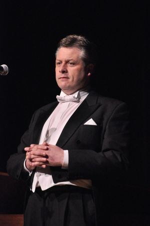 Anthony Kearns @ BroadwayWorld Anthony Kearns Photo