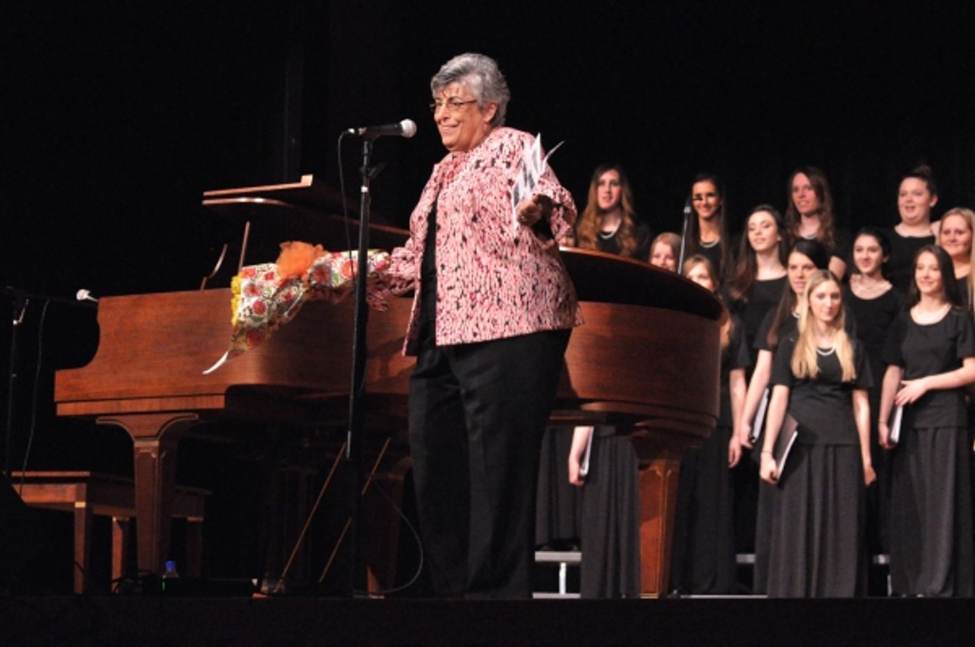 Photo Coverage: Tenor Anthony Kearns Plays Benefit Concert for OASIS  Image