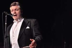 Anthony Kearns Photo