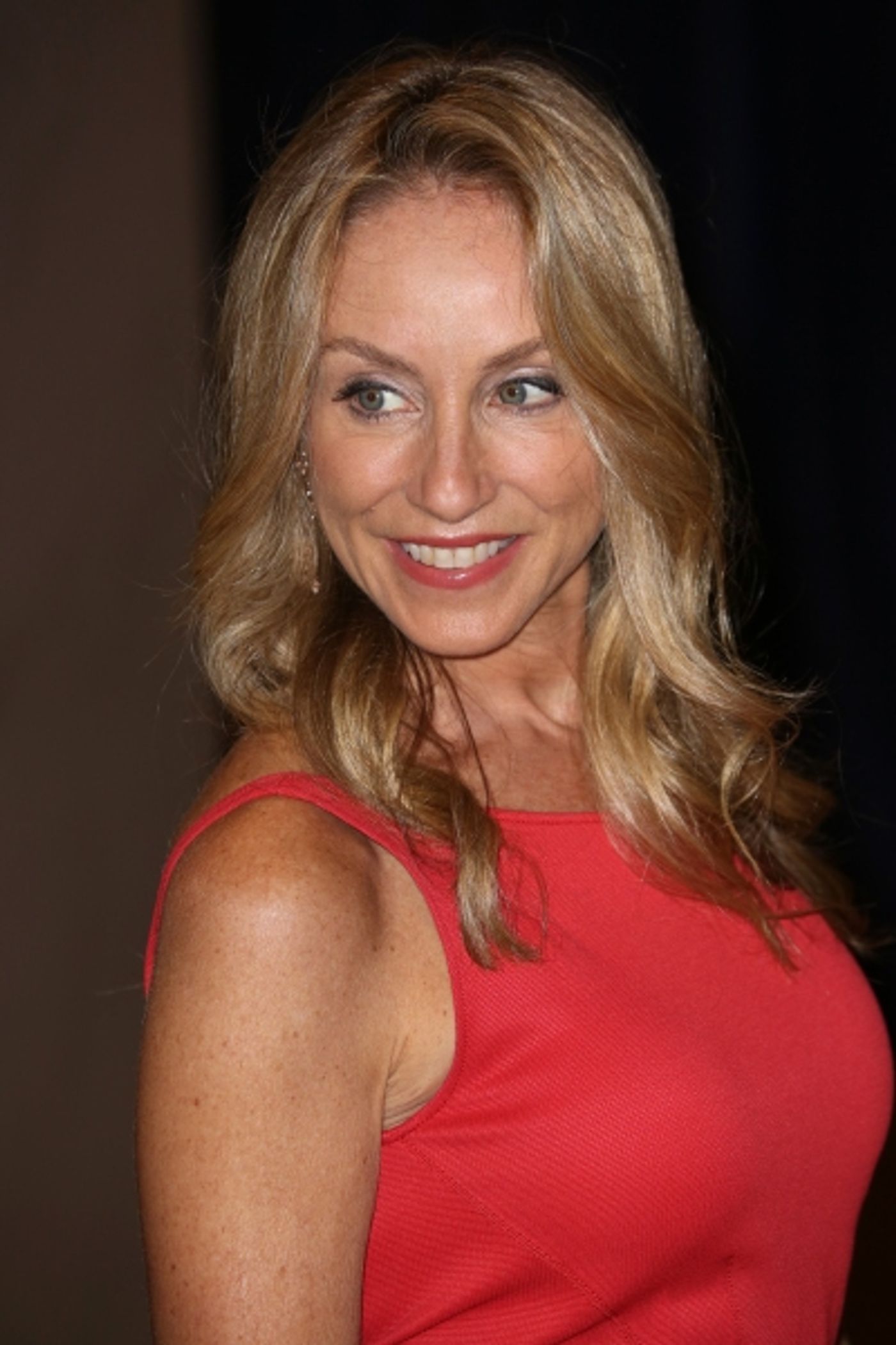 Photo Coverage: Inside The White House Correspondents' Association Dinner - The Ladies!  Image