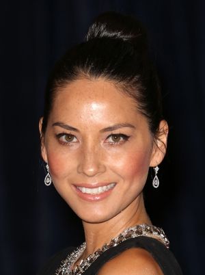 Olivia Munn @ BroadwayWorld Olivia Munn Photo