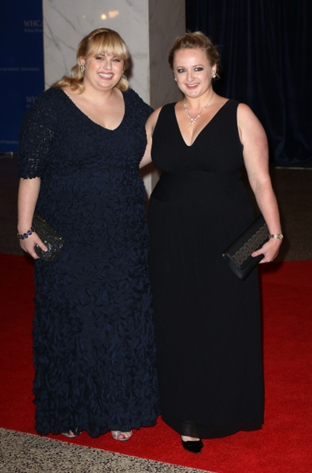 Rebel Wilson &amp; sister at 