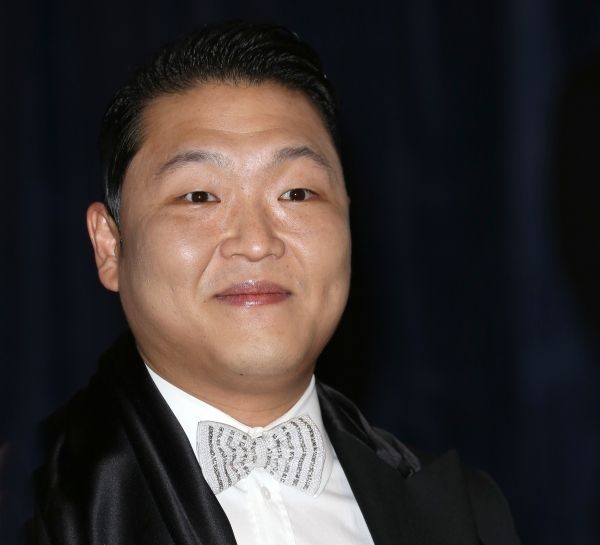 Photos: Inside the White House Correspondents' Association Dinner - The Men! — photo 13 of 87