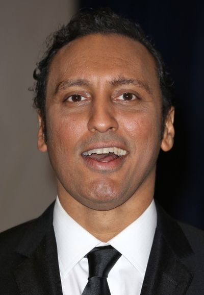 Aasif Mandvi   Photo