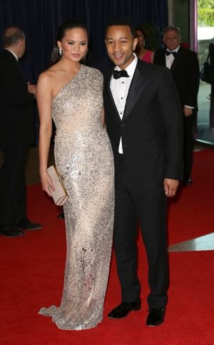 John Legend & Chrissy Teigen @ BroadwayWorld John Legend & Chrissy Teigen Photo