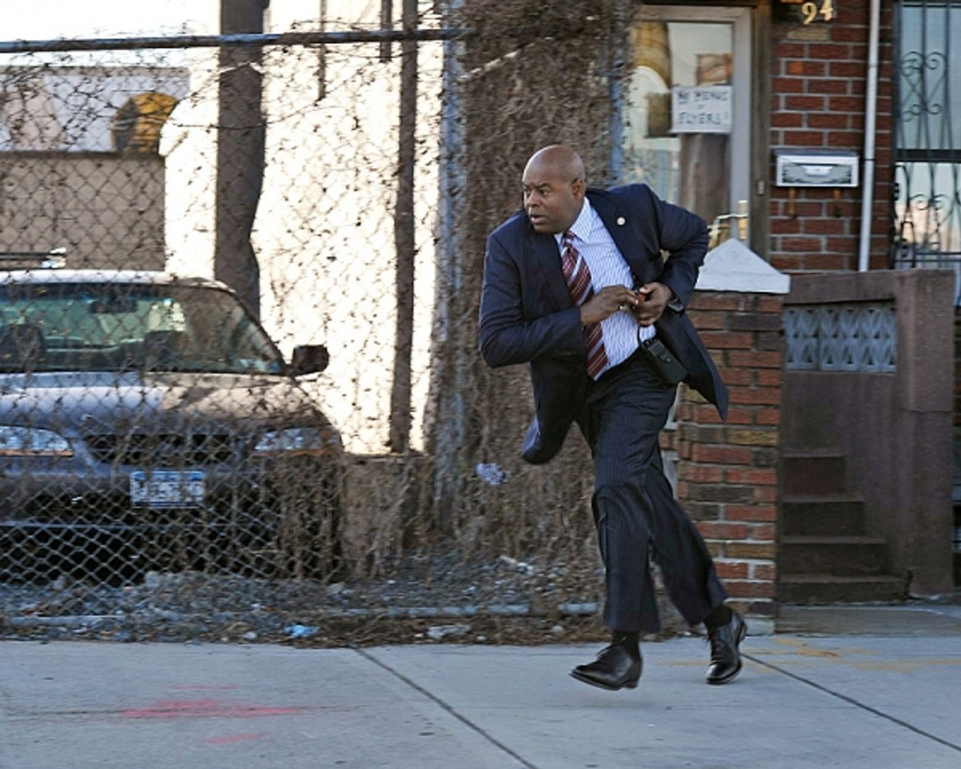 Photo Flash: First Look - GOLDEN BOY's Season Finale, Airing 5/14  Image