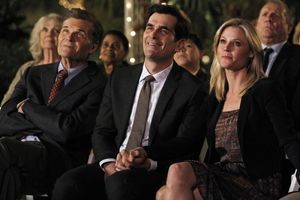 Fred Willard, Ty Burrell, Julie Bowen @ BroadwayWorld Fred Willard, Ty Burrell, Julie Bowen Photo