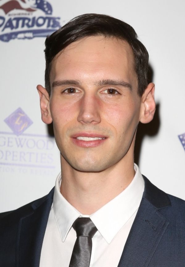 Cory Michael Smith Photo