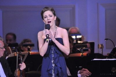 Laura Osnes Photo