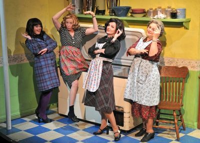 Halley Mayo, Becky Saunders, Nancy O'Bryan, Caitlin Randall Photo