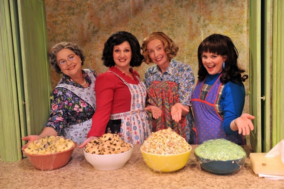 Caitlin Randall, Nancy O'Bryan, Becky Saunders, Halley Mayo at 