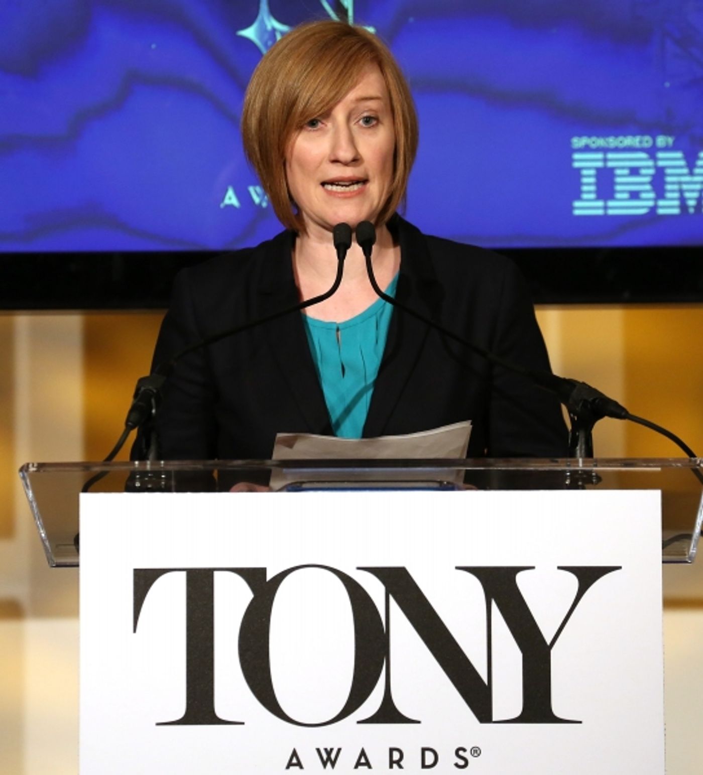 Photo Coverage: Jesse Tyler Ferguson and Sutton Foster Announce the 2013 Tony Nominations!  Image