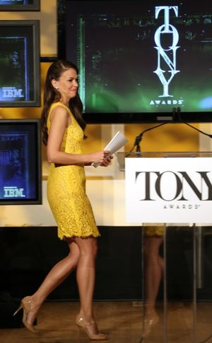 Sutton Foster @ BroadwayWorld Sutton Foster Photo