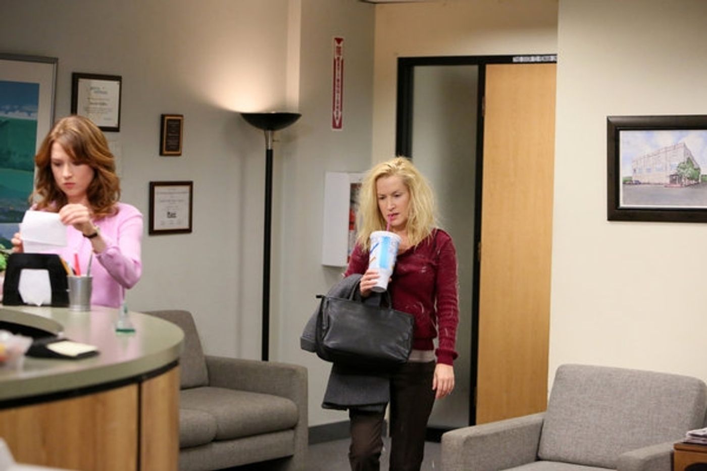 Photo Flash: First Look - This Week's New Episode of THE OFFICE  Image
