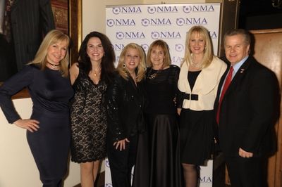 Katlean de Monchy, Lorraine Cancro, Rita Cosby, Lynn Bozof, Sara Herbert-Galloway, To Photo