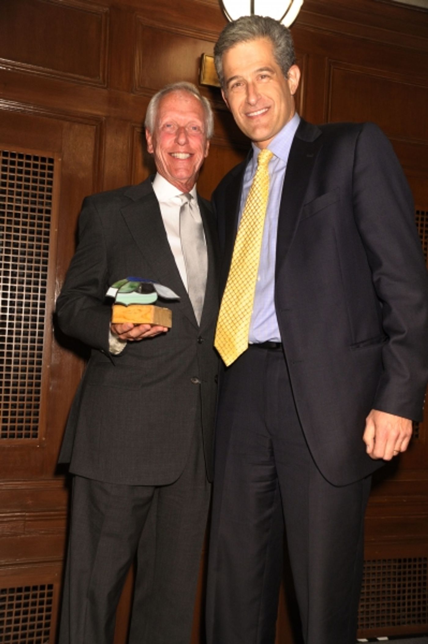 Photo Flash: Rita Cosby, Richard Thomas and More at NMA's GIVE KIDS A SHOT Gala Photo Flash: Rita Cosby, Richard Thomas and More at NMA's GIVE KIDS A SHOT Gala Image