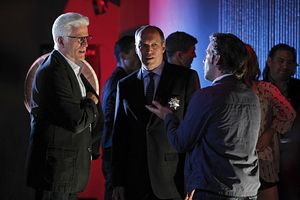 Ted Danson, Marc Vann, James Callis) Photo