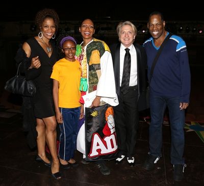 Judine Judson, Stephanie Pope with her daughter Mari, Chet Walker & Adrian Bailey Photo