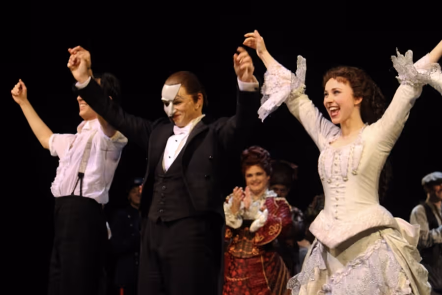Photo Coverage: THE PHANTOM OF THE OPERA Welcomes Peter Joback! Image