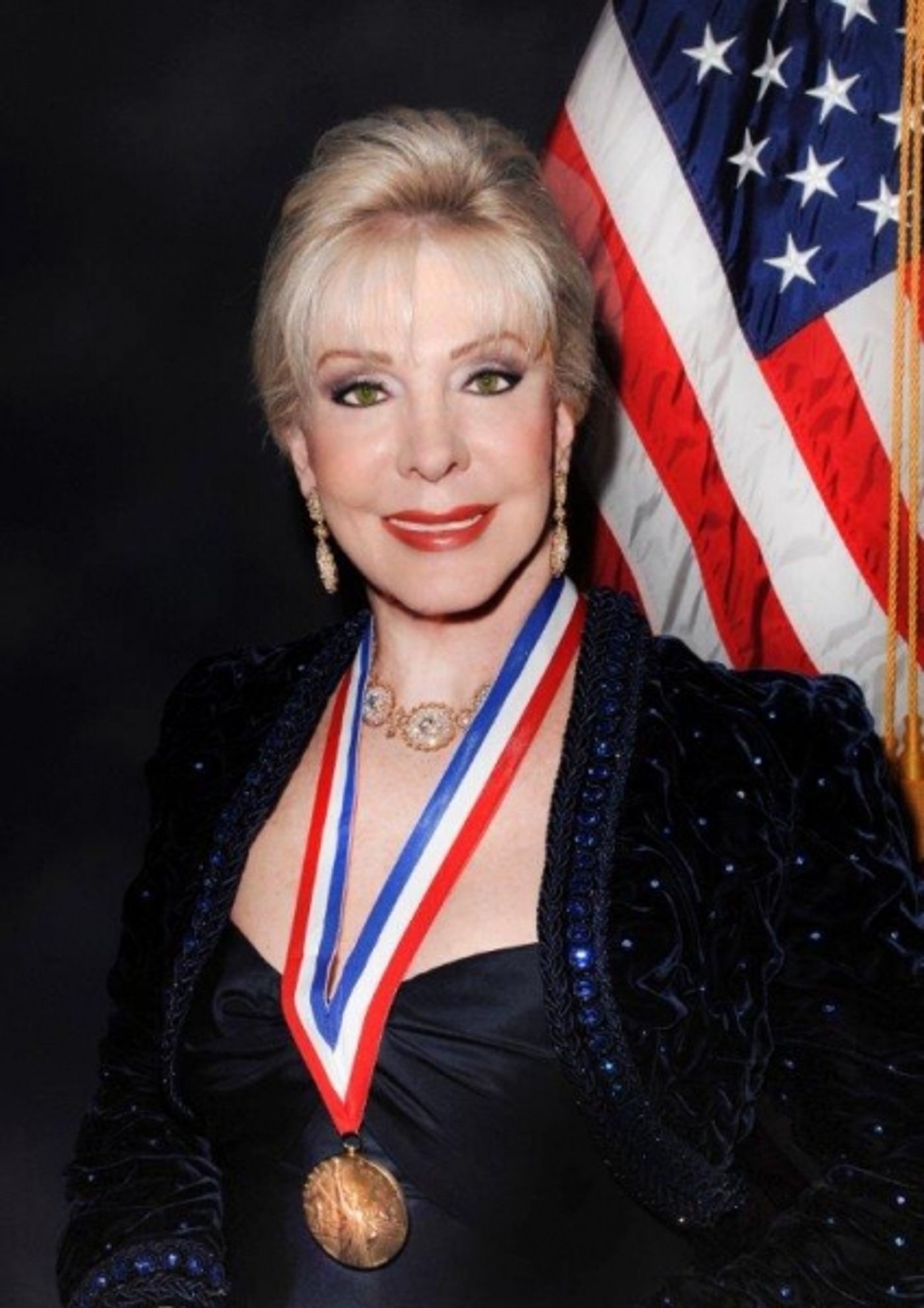 Photo Flash: First Lady of the Joffrey Ballet Dame Patricia Kennedy Receives Ellis Island Medal of Honor  Image