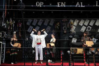 Alenka Kraigher, Rocco Sisto, Stephanie Hayes, and David Skeist in Old-Fashioned Pros Photo