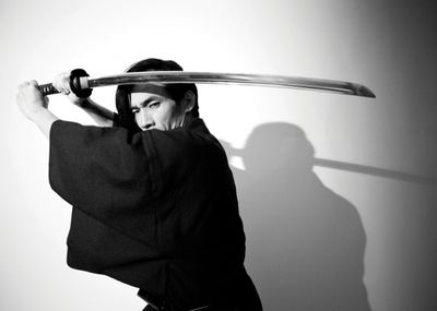 Yoshi Amao Photo