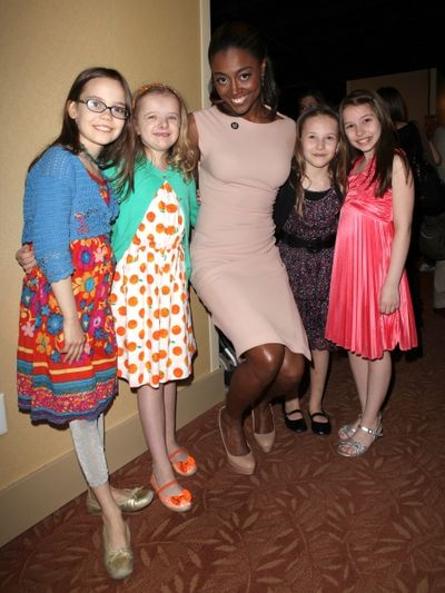 Oona Laurence, Milly Shapiro, Patina Miller, Sophia Shapiro, Bailey Ryon  Photo