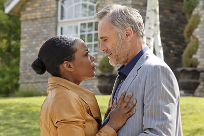 Aunjanue Ellis, Timothy V. Murphy Photo