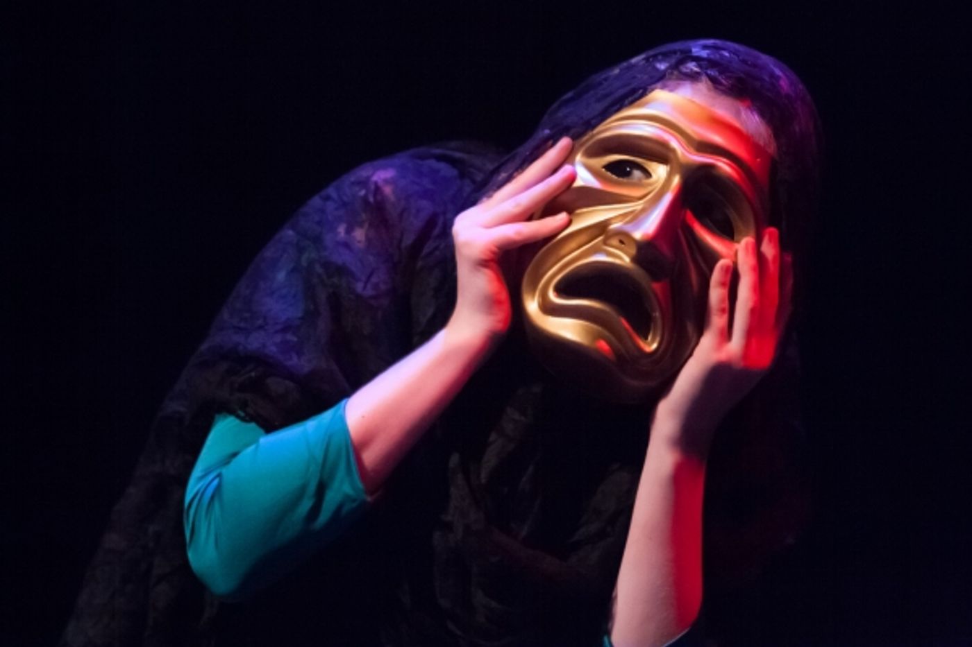 Photo Flash: First Look at Onomatopoeia Theatre's MACBETH  Image