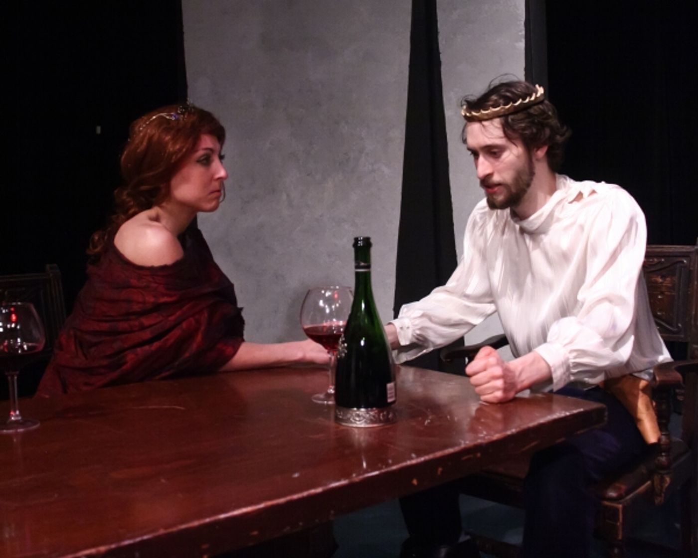 Photo Flash: First Look at Onomatopoeia Theatre's MACBETH  Image