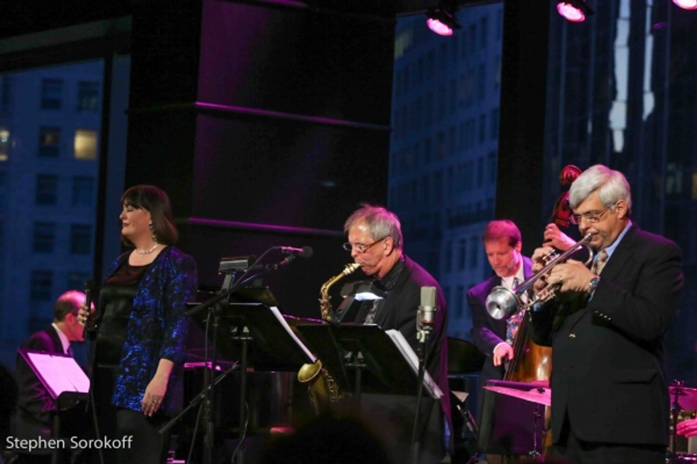 Photo Coverage: Ann Hampton Callaway Celebrates Sarah Vaughan at Dizzy's Club  Image