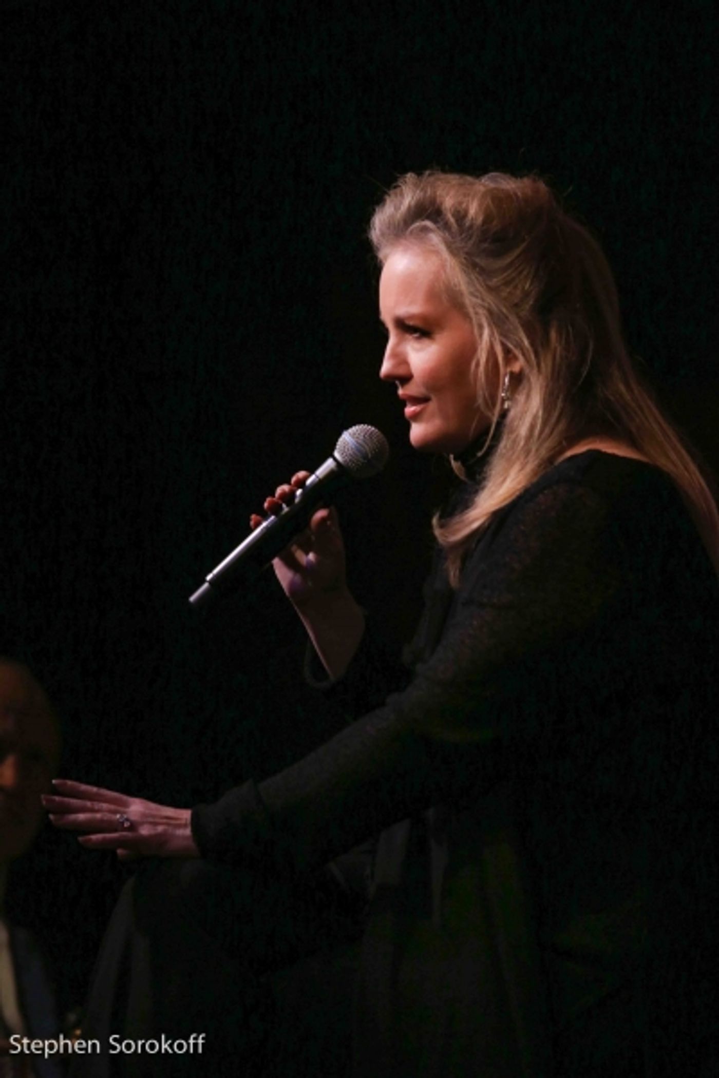 Photo Coverage: Stacy Sullivan Tributes Peggy Lee at Cafe Carlyle  Image