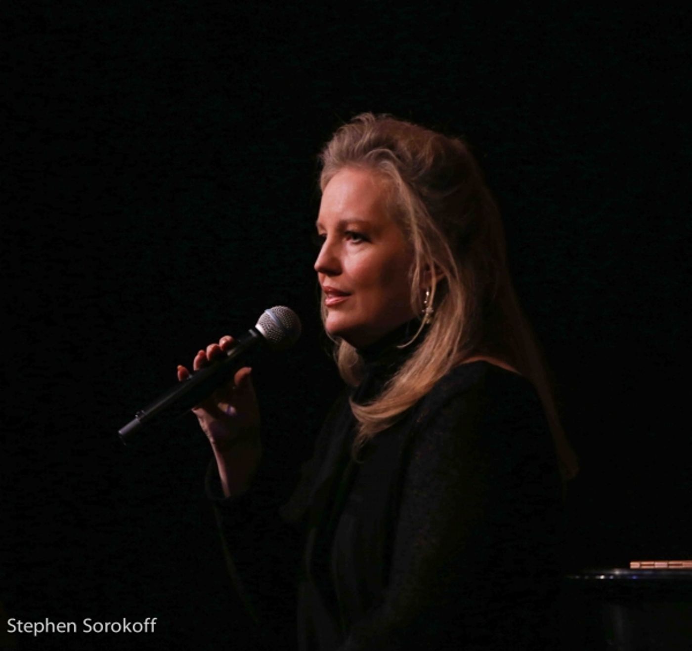 Photo Coverage: Stacy Sullivan Tributes Peggy Lee at Cafe Carlyle  Image
