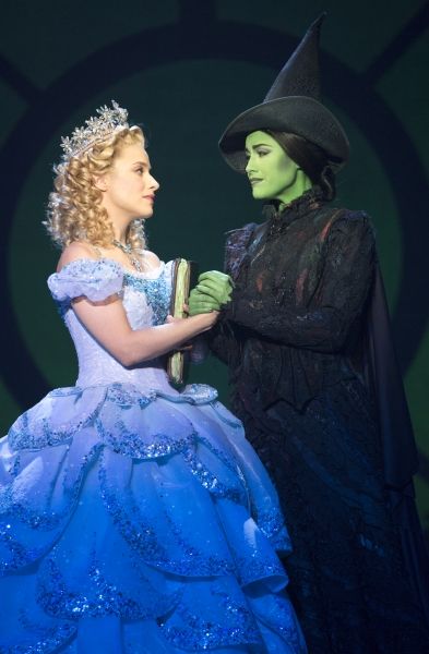 Photo Flash: First Look at Alison Luff and John Davidson in WICKED National Tour — photo 15 of 17