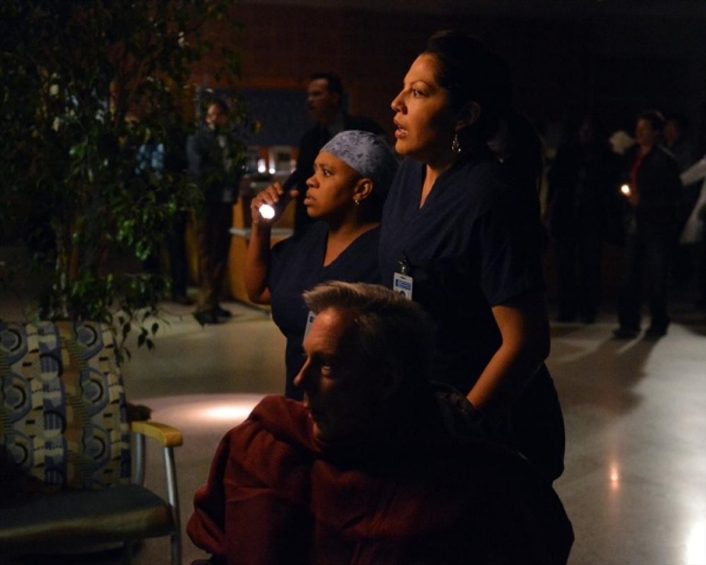 Photo Flash: First Look - GREY'S ANATOMY's Season 9 Finale, Airing 5/16  Image