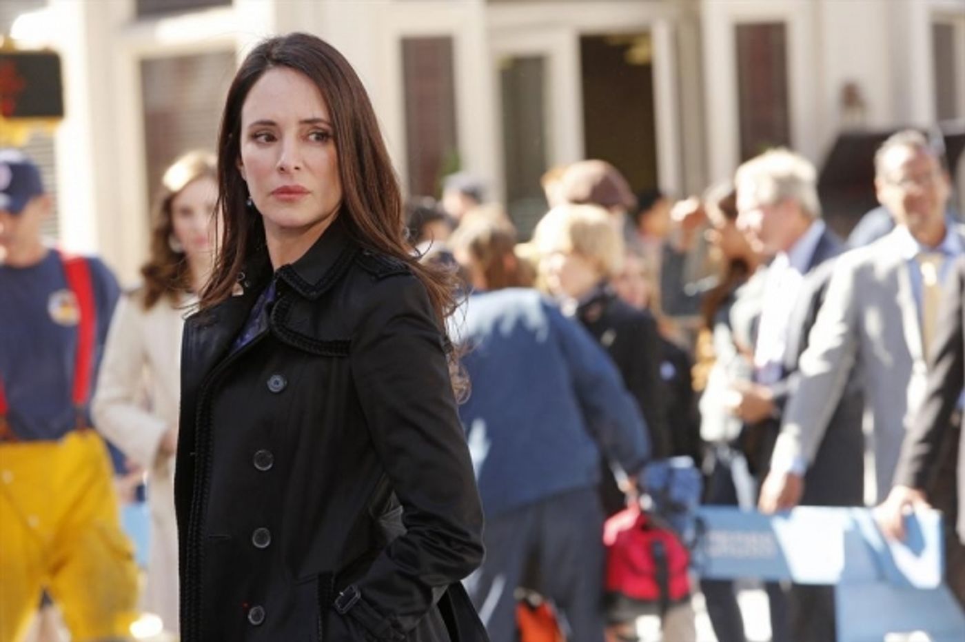 Photo Flash: First Look - REVENGE's Two-Hour Season Finale, Airing 5/12  Image