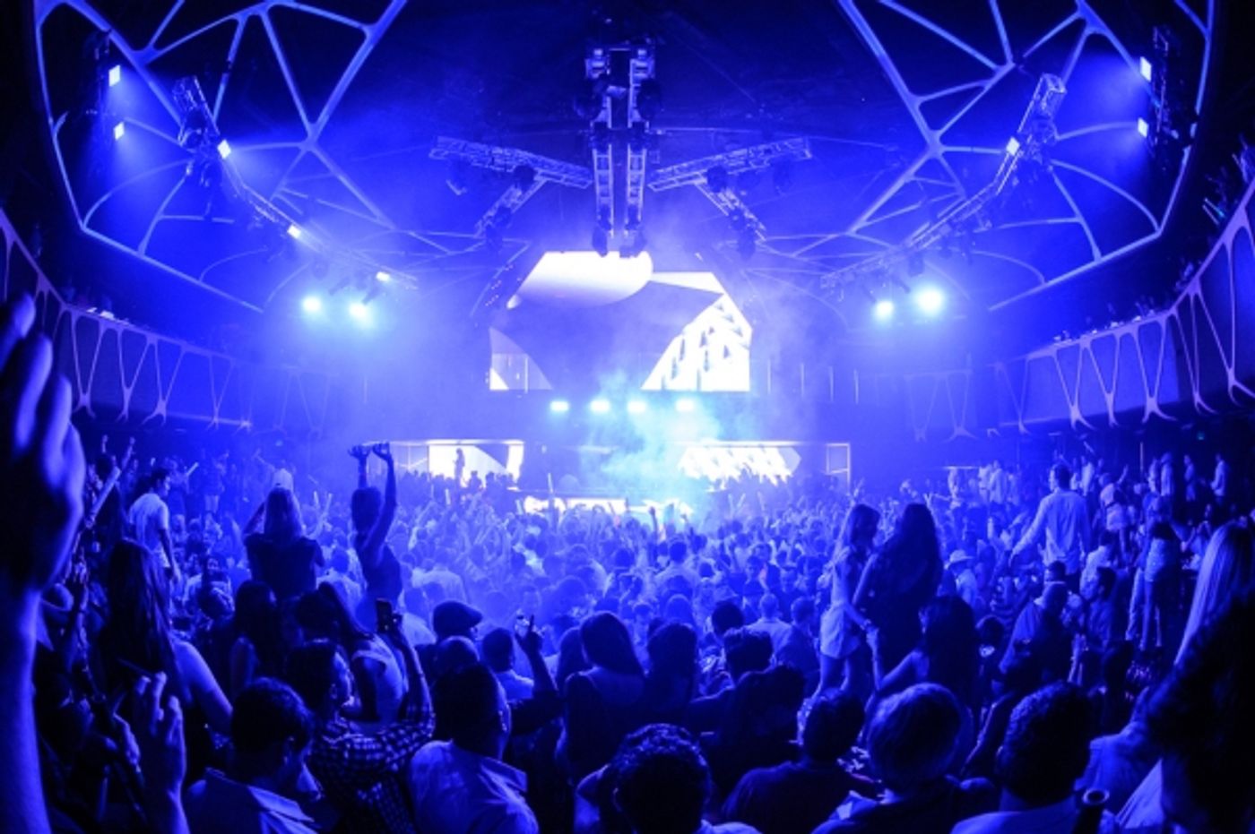 Photo Flash: Tiesto, Hilary Duff, Aziz Ansari and More Party at Hakkasan Las Vegas  Image