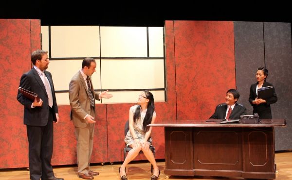 L to R: John Dunn, Mike Yager, Janice Pai Martindale, Xin Jian & Vivian Chiu. Photo