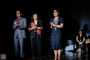 Steven Eng, Baayork Lee, Nina Zoie Lam Photo