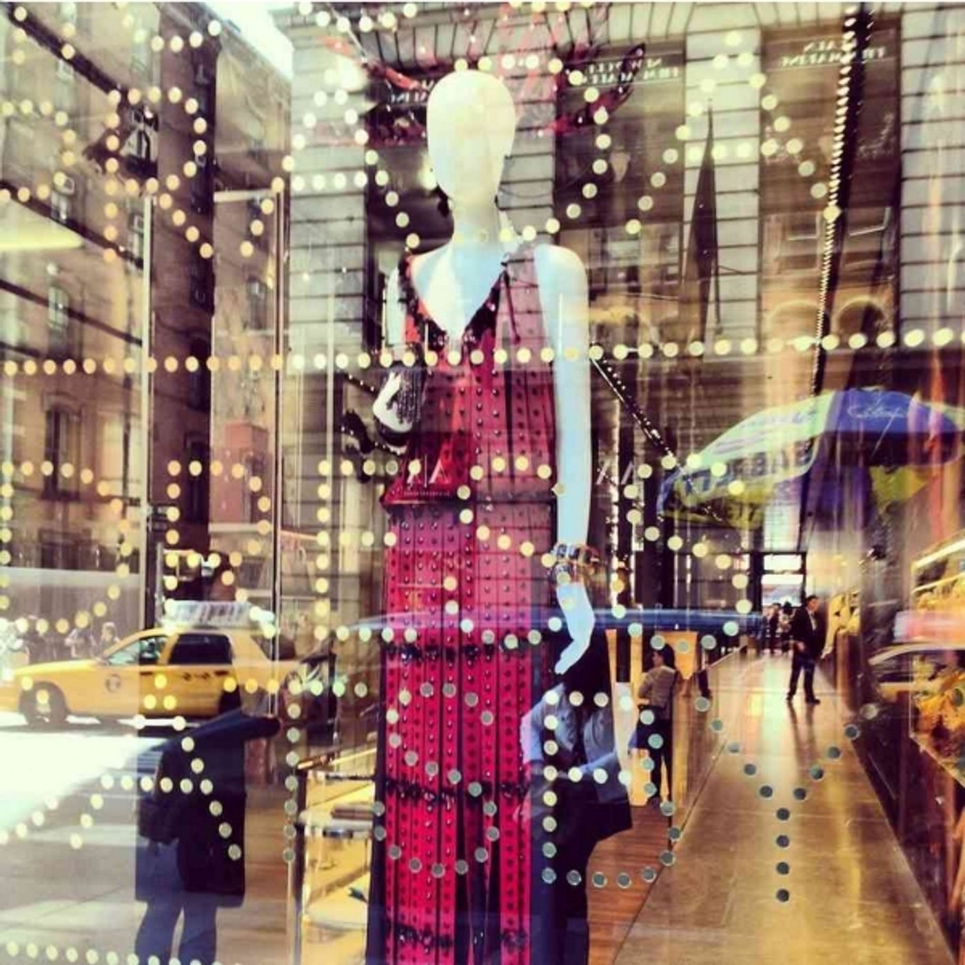 Photo Coverage: Ooo and Ahh Over Great Gatsby Costumes in Soho  Image