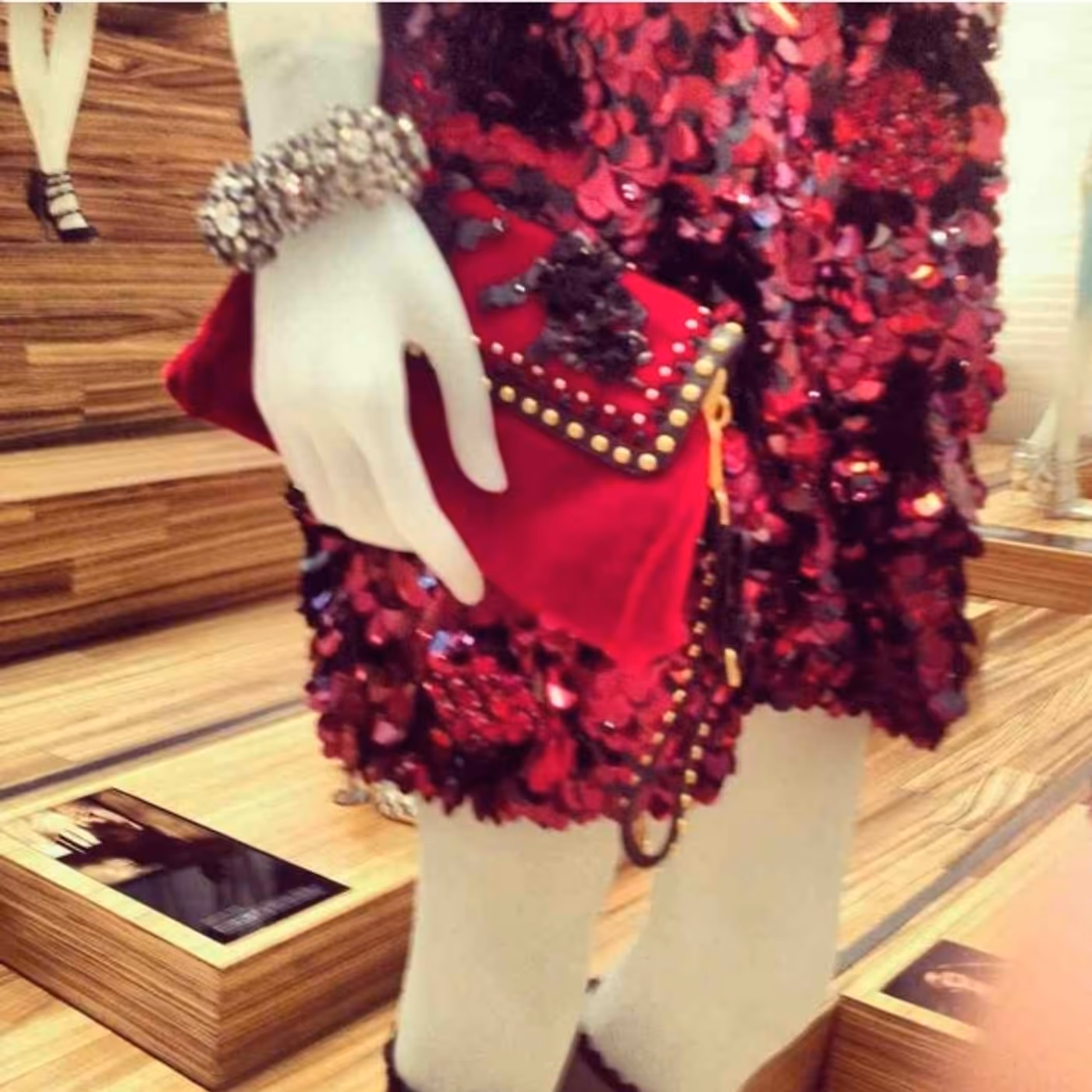 Photo Coverage: Ooo and Ahh Over Great Gatsby Costumes in Soho  Image