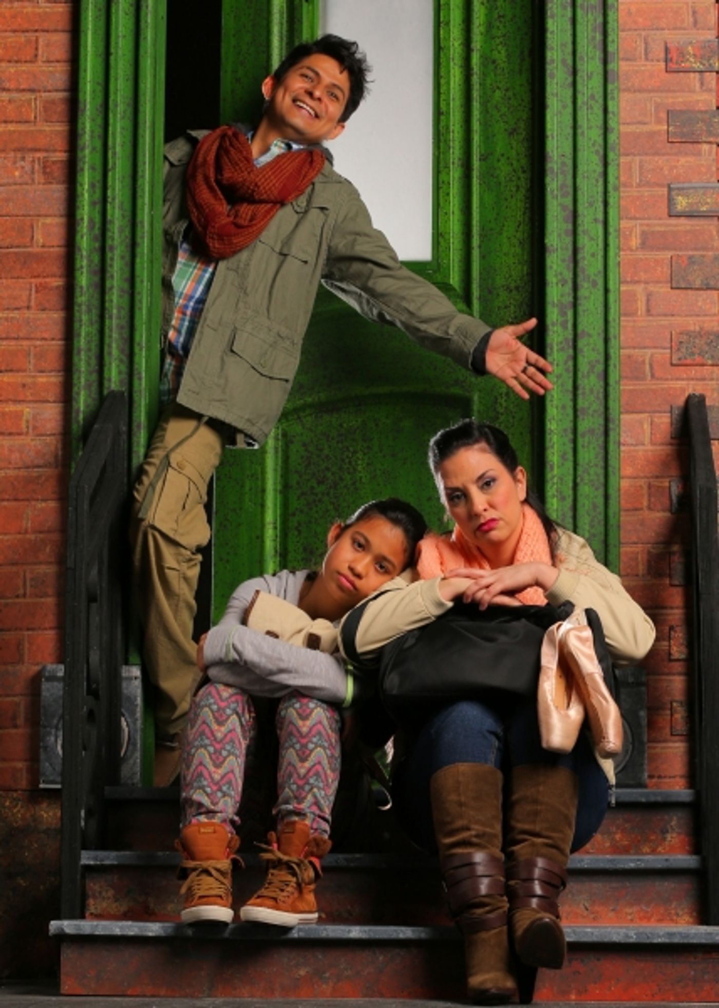 Photo Flash: First Look at DHT's THE GOODBYE GIRL Photo Flash: First Look at DHT's THE GOODBYE GIRL Image