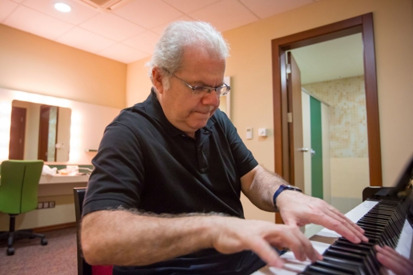 Photo Flash: New York Philharmonic Visits Istanbul, Zurich  Image